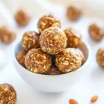 No Bake Pumpkin Energy Balls